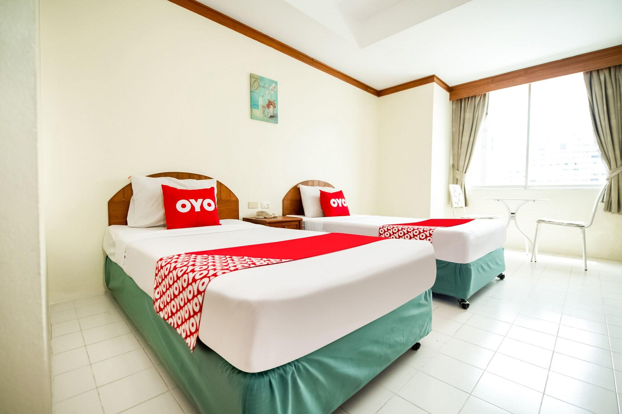 Phuket Oyo 320 Regent 2002 Guest House מראה חיצוני תמונה