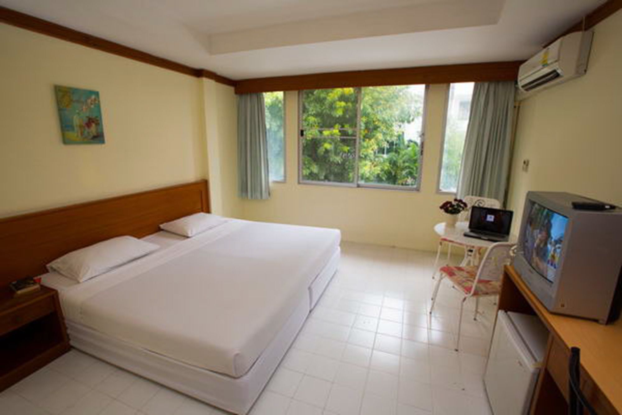 Phuket Oyo 320 Regent 2002 Guest House מראה חיצוני תמונה