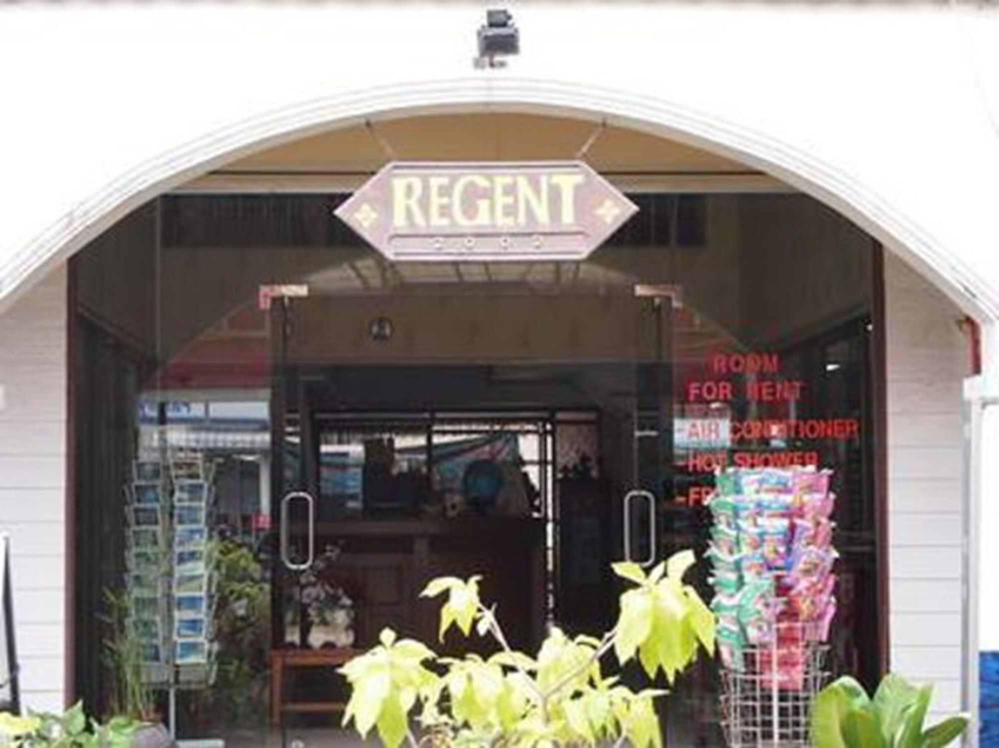 Phuket Oyo 320 Regent 2002 Guest House מראה חיצוני תמונה